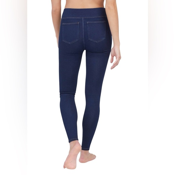 Spanx New NWT Love Your Assets Denim Wash Seamless Leggings Size Small - Picture 2 of 5